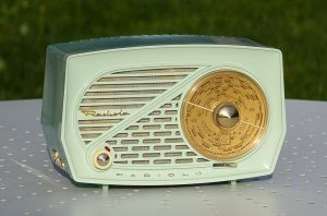 /Enceinte-portable-/vintage-de-thierrycreations- Radiolo-212-1.jpg